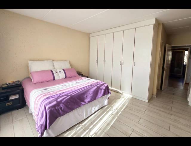 88M² APARTMENT BLOCK FOR SALE IN MEYERSDAL